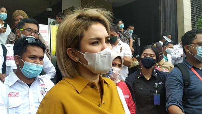 IntipSeleb/ Wahyu Firmansyah