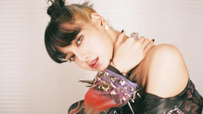 lalalalisa_m/instagram