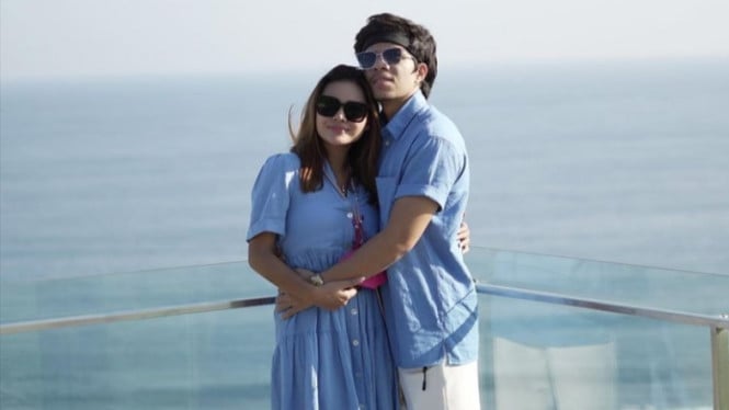 Instagram/aurelie.hermansyah