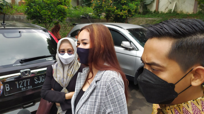 IntipSeleb/ Wahyu Firmansyah