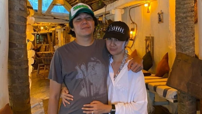 Instagram/ @possessedtomerch