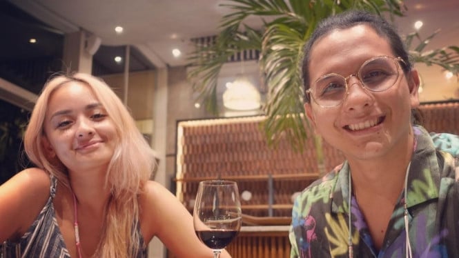 Instagram/ @joannaalexandra