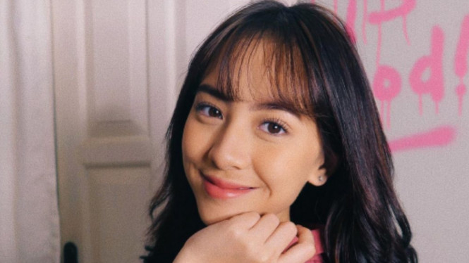 instagram/zaraadhsty