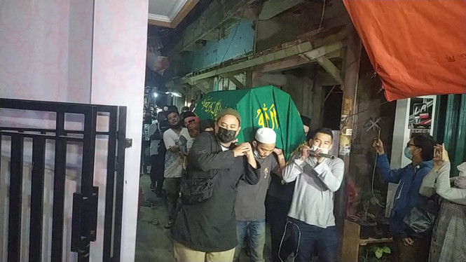 IntipSeleb/ Wahyu Firmansyah