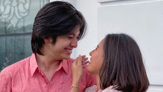 Instagram/ @shenacinnamon