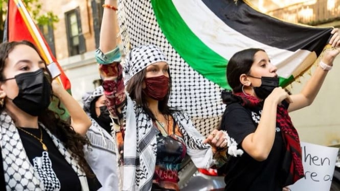 Instagram/mohamedhadid