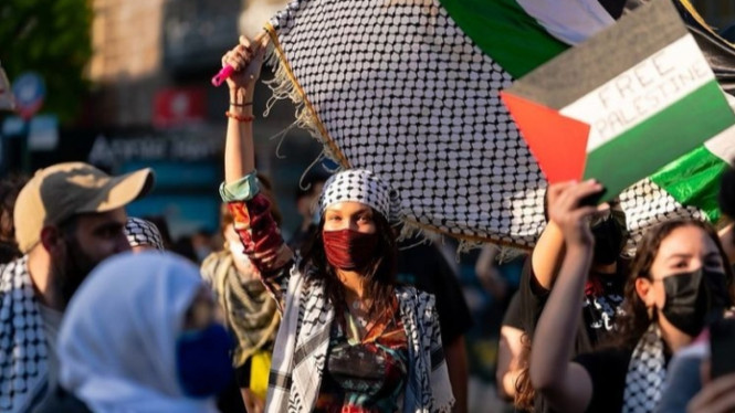 Instagram/mohamedhadid