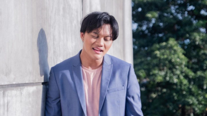 instagram/rizkyfbian