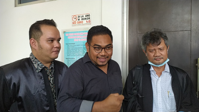 IntipSeleb/ Wahyu Firmansyah