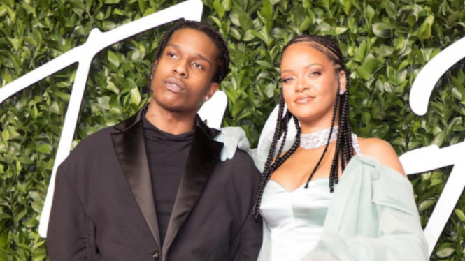 instagram/badgalriri