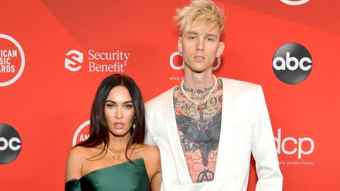 Belum Resmi Cerai Megan Fox Mau Tunangan Dengan Machine Gun Kelly