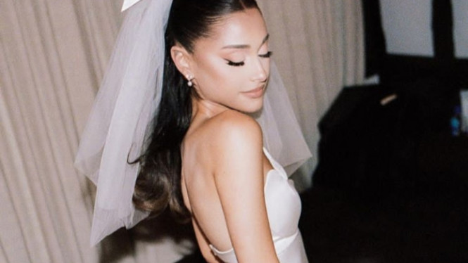 Instagram/arianagrande