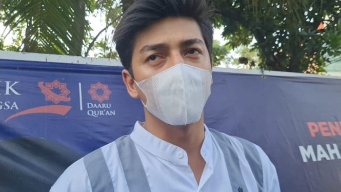 IntipSeleb/Wahyu Firmansyah