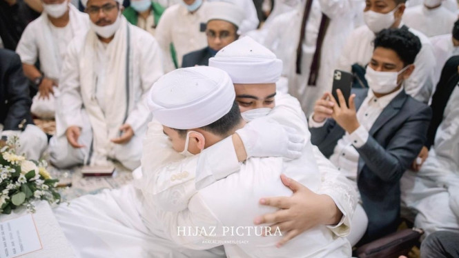 Instagram/ @ameer_azzikra