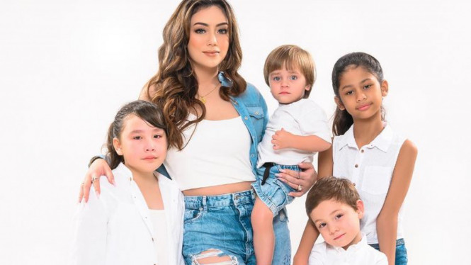 celine_evangelista/instagram