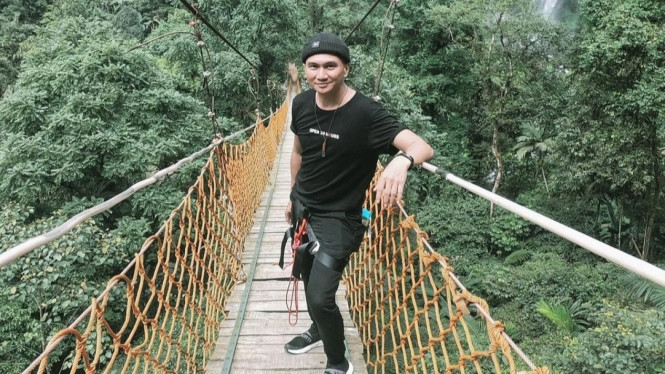 Instagram/ @duniamanji