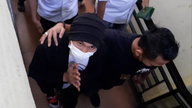 IntipSeleb/ Wahyu Firmansyah