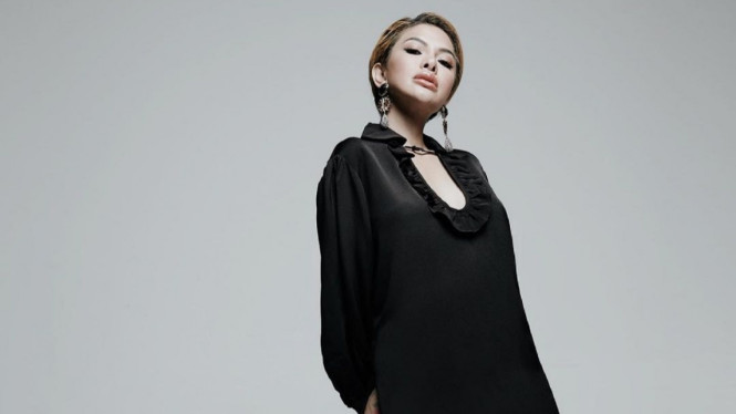 Instagram/ @nikitamirzanimawardi_172