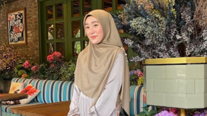 instagram/larissachou