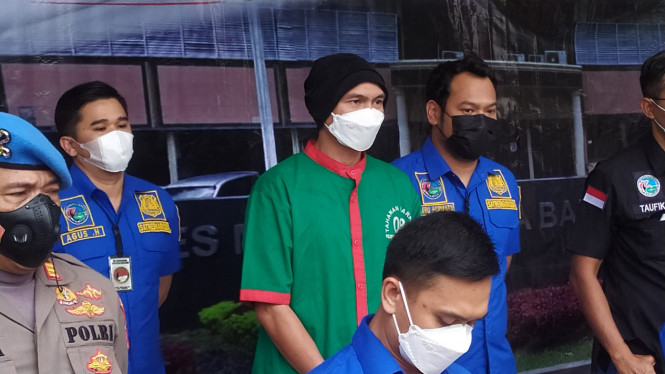 IntipSeleb/ Wahyu Firmansyah