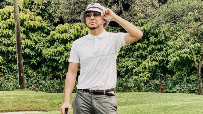 Instagram/ @omeshomesh