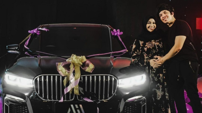 Instagram/ @attahalilintar