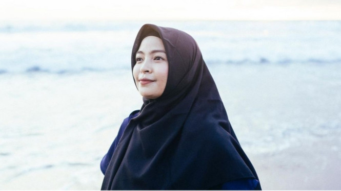 Instagram/tantrisyalindri