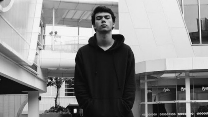 Instagram/ @mr.jeffsmith