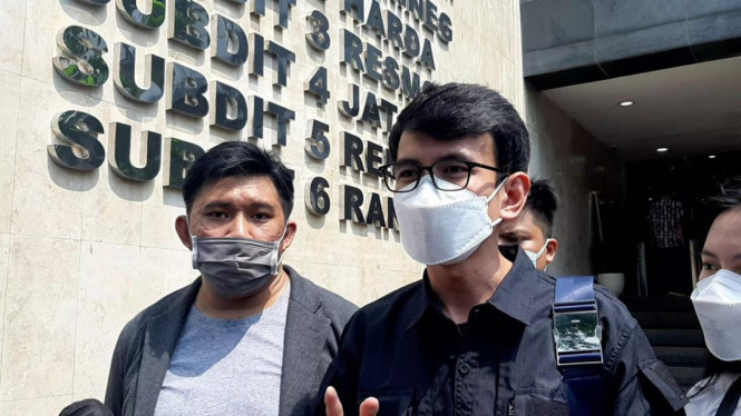 IntipSeleb/ Wahyu Firmansyah