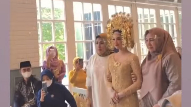 Instagram/bryanmckenzie