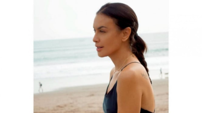 instagram/sophia_latjuba88