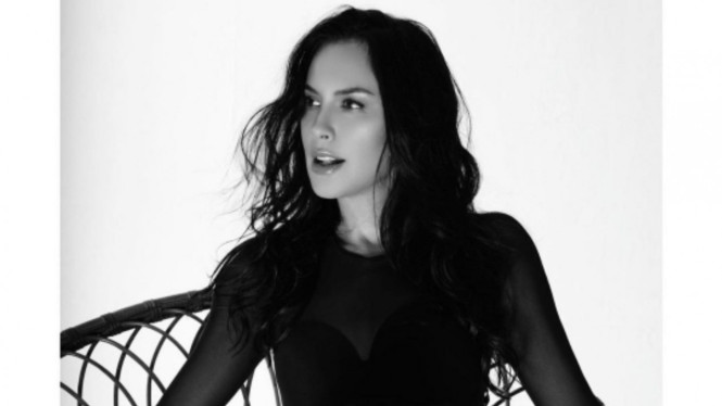 instagram/sophia_latjuba88