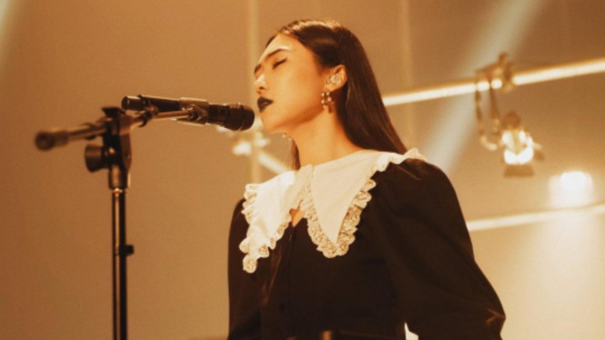 instagram/isyanasarasvati