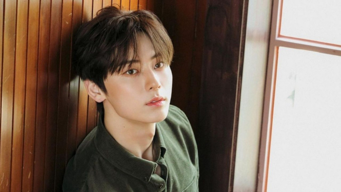 Usai Alchemy of Souls, Hwang Minhyun Dikabarkan Main Drama Study Group