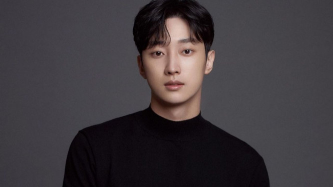 Instagram/Jinyoung0423