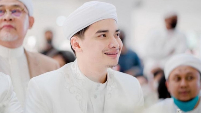 Instagram/opposite6890.io