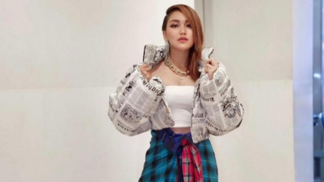 instagram/ayutingting92