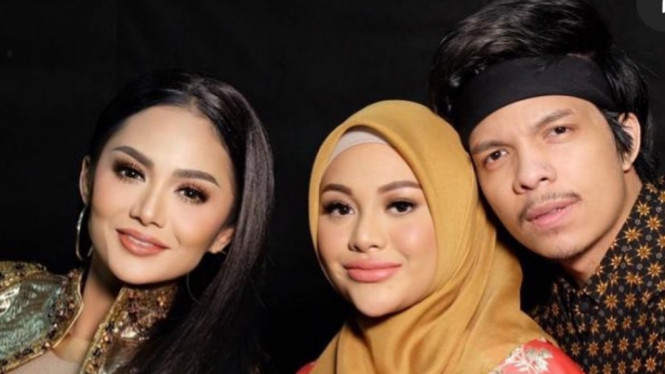 Instagram/krisdayantilemos