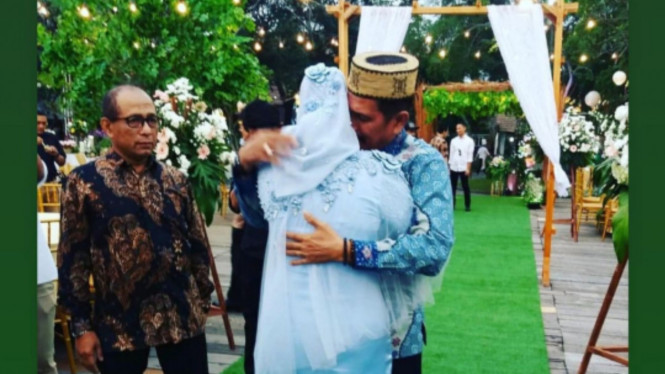 instagram/cutratumeyriska