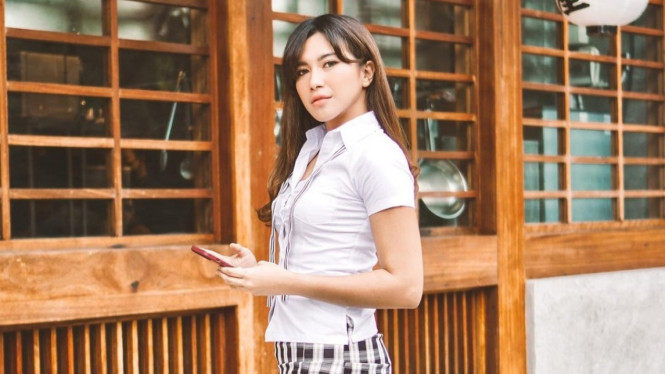 Instagram/ @fakhranaaa