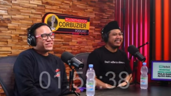 YouTube Deddy Corbuzier