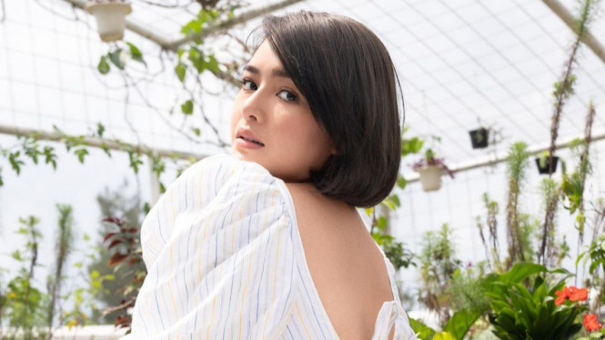 Instagram/amandamanopo