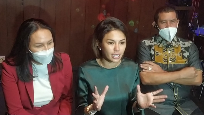 IntipSeleb/ Wahyu Firmansyah