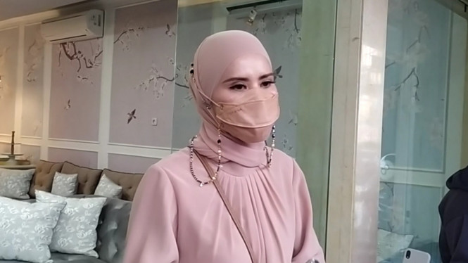 IntipSeleb/ Wahyu Firmansyah