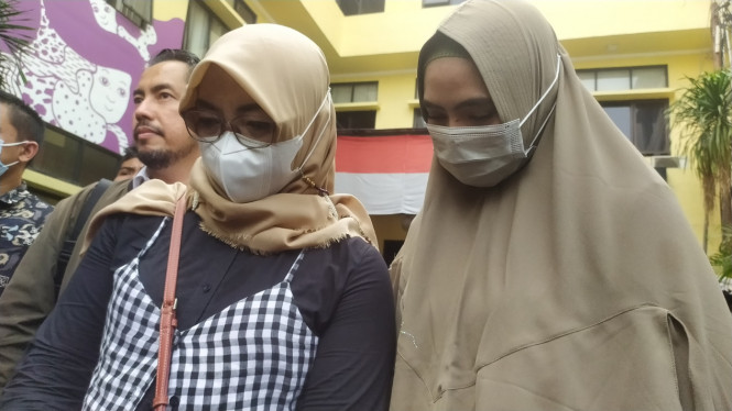 IntipSeleb/ Wahyu Firmansyah