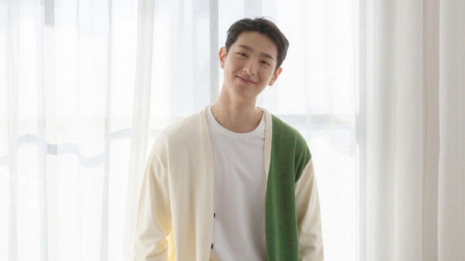 Instagram/right_jun_