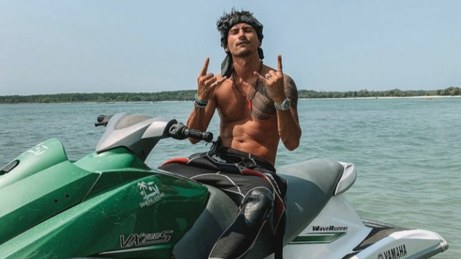 Instagram/V.andrianto