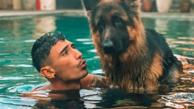 Instagram/V.andrianto