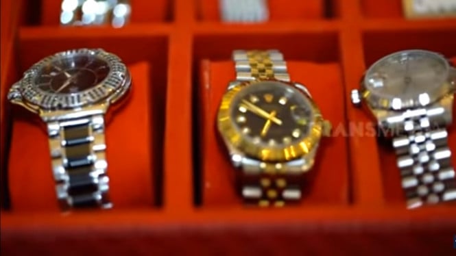 YouTube/trans7 official