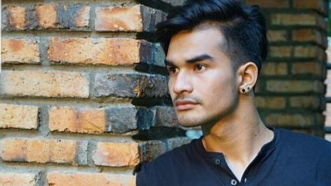 Instagram/tezihedlicsubang_ofc